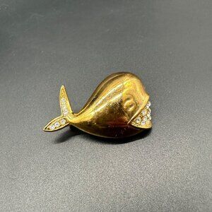 Vintage Brooch Pin Gold Tone Whale Rhinestones Kitschy Fish Smile Nautical Beach